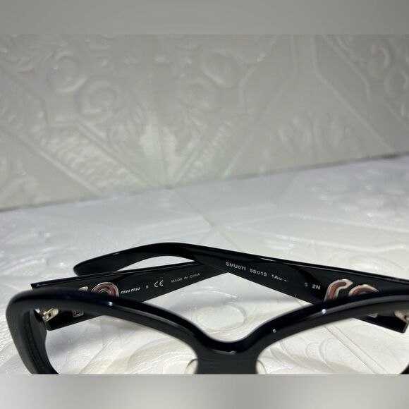 ONE DAY SALE MIU MIU POLYAMIDE BLACK ROUND SUNGLASSES - Picture 6 of 8